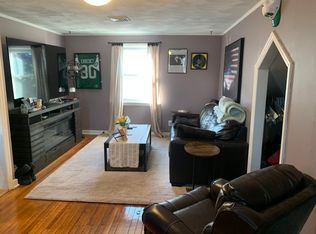 (Undisclosed Address), Floral Park, NY 11001