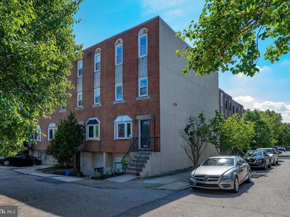 2822 Ogden St #A, Philadelphia, PA 19130