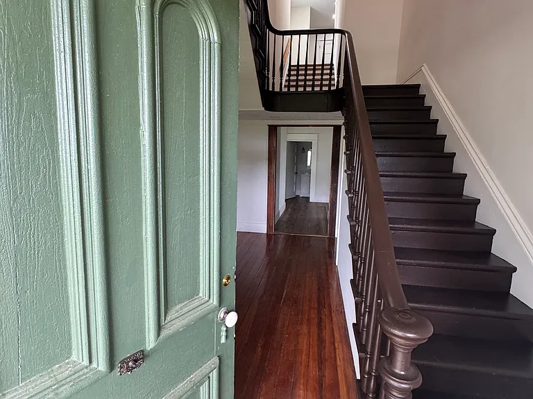 205 Railroad Rd — Photo 18