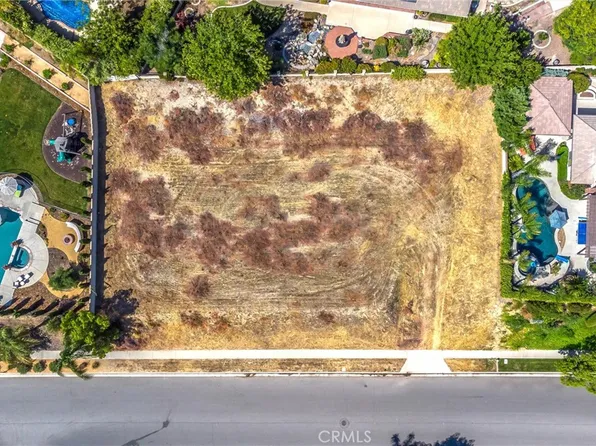 1665 Wabash Ave #10, Redlands, CA 92373