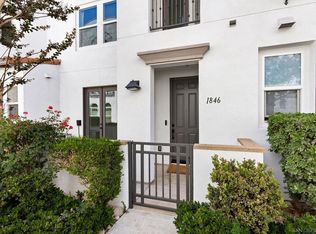 1846 Cliff Swallow Ln, Carlsbad, CA 92011