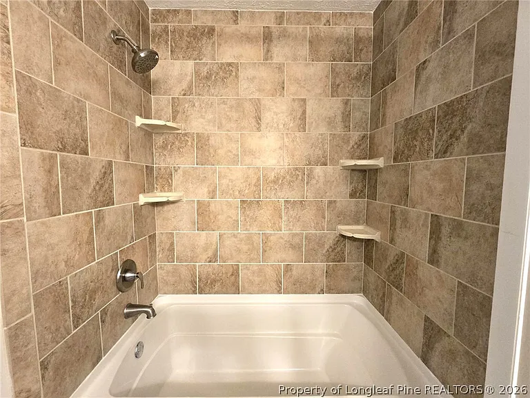 5600 Woodlake Ct — Photo 31