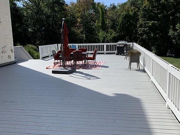 3rd image of 494 Woonasquatucket Ave #401