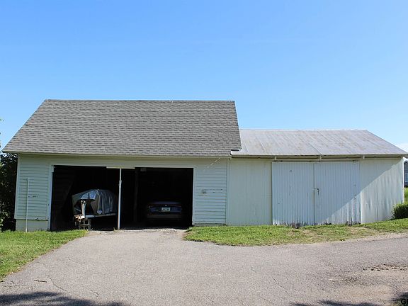5th image of 2156 Cottonwood St