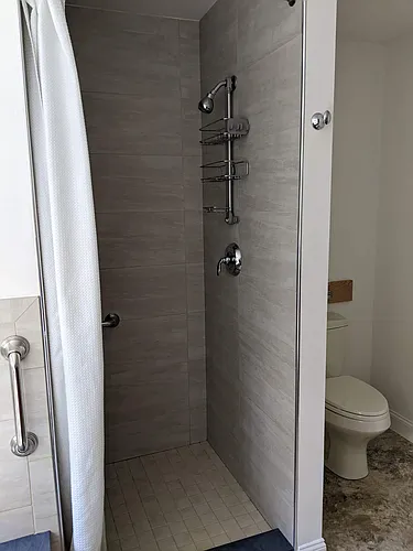 32 Maplewood Rd #A Photo 1 32 Maplewood Rd #A Photo 1