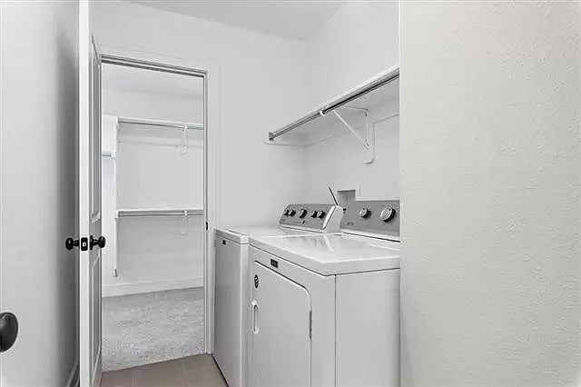 7345 Griffey St — Photo 25