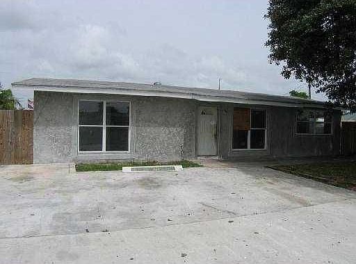 1st image of 4251 NE 13th Ave