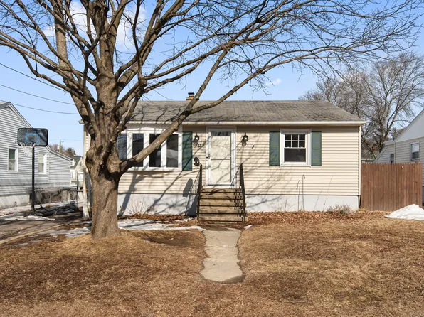 65 Welland Avenue, Waterbury, CT 06708