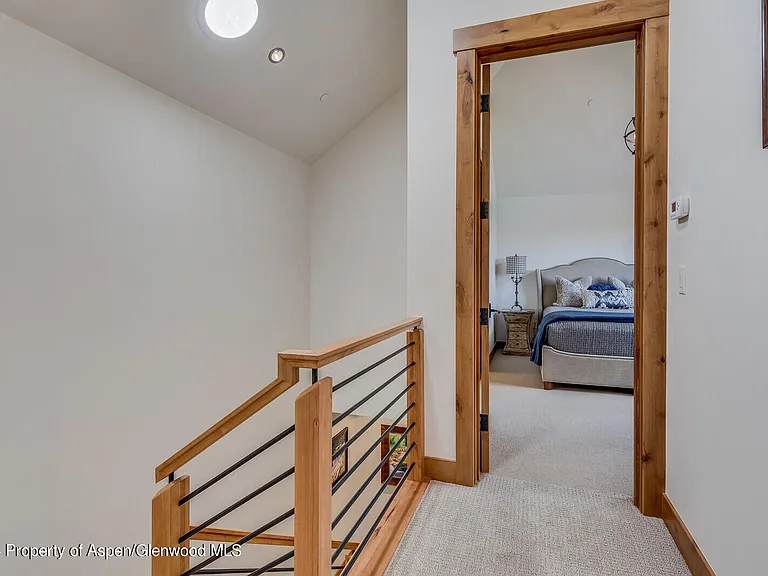 138 Club Lodge Dr — Photo 28