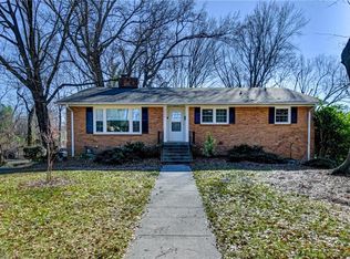 3096 Kinnamon Rd, Winston Salem, NC 27104