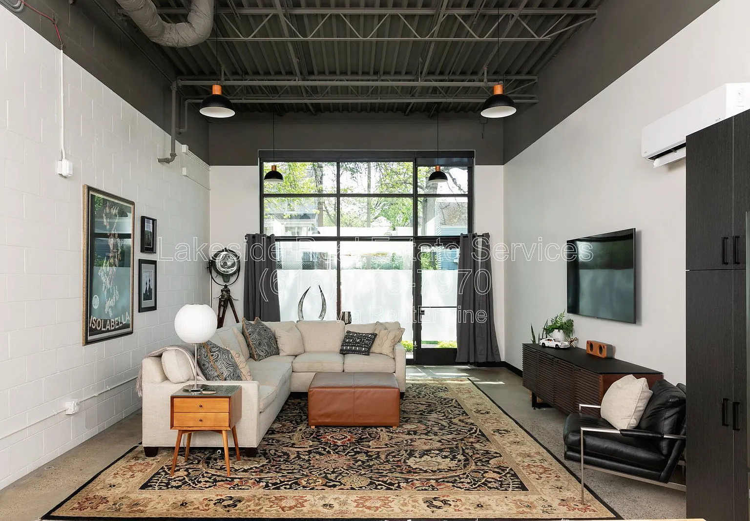 2 bed, 2.0 bath, 1113 sqft, $2,350 — Photo 1