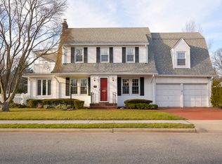 134 Avon Pl, West Hempstead, NY 11552