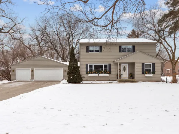 12491 Sunnybrook Rd, Eden Prairie, MN 55347