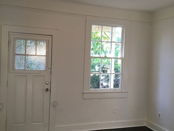 5th image of 3439-41 Bruxelles St