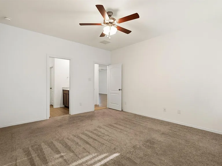 19623 Cat Spruce Ct — Photo 17