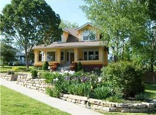 207 Pine Ave, Bonner Springs, KS 66012