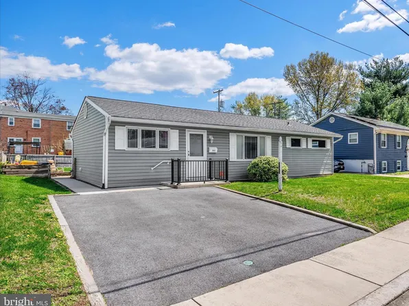 1015 Phillip Dr, Glen Burnie, MD 21061