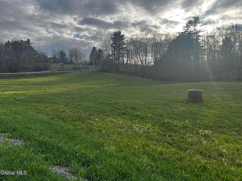 5th image of 1015 Taylor Hill Road