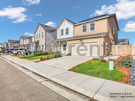 3rd image of 823 Blue Oak Ln W