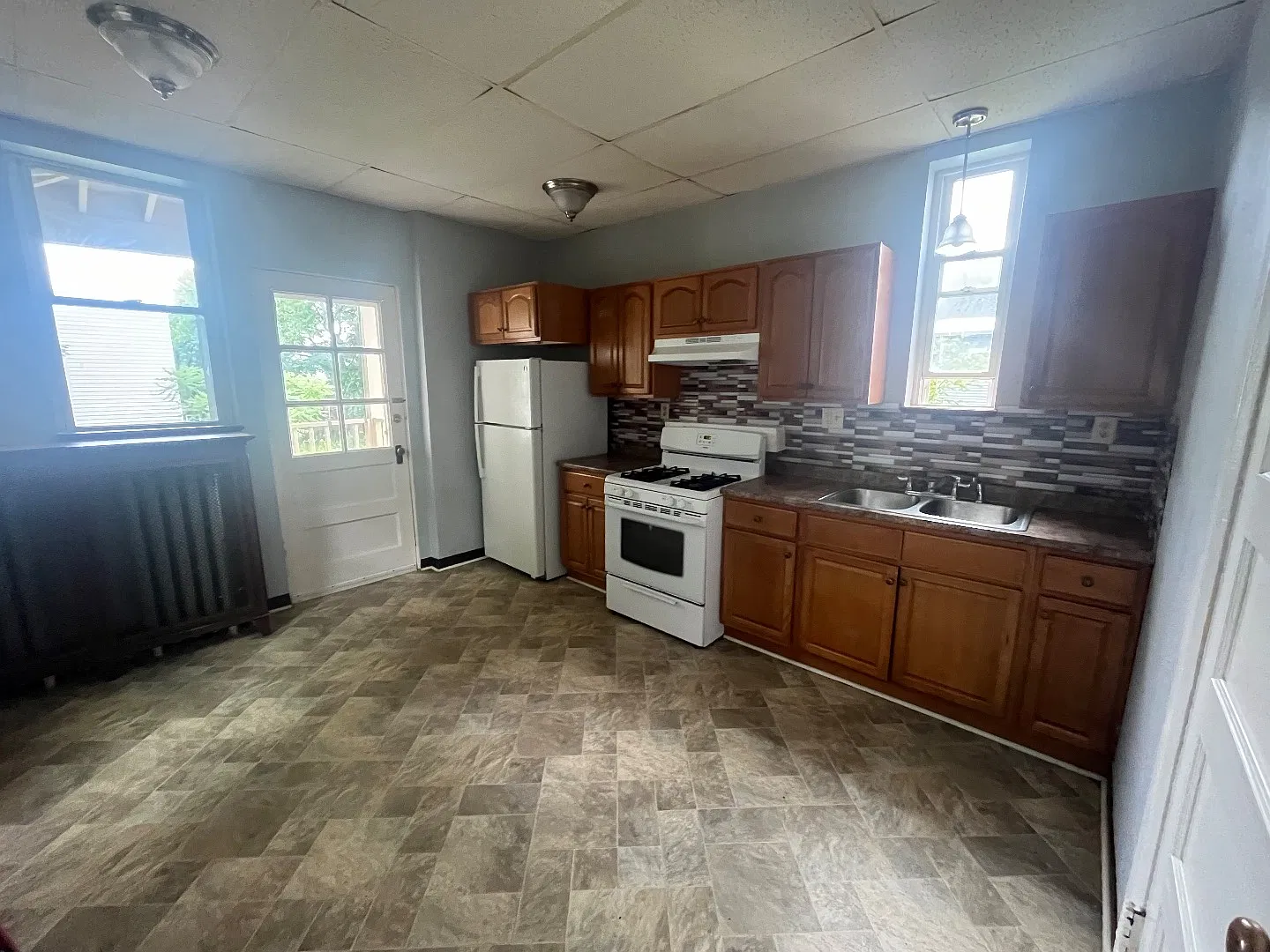 233 Delaware Ave - 4 — Photo 3