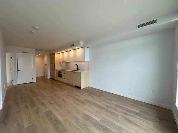 13738 Central Ave #190X, Surrey, BC V3T 0K6