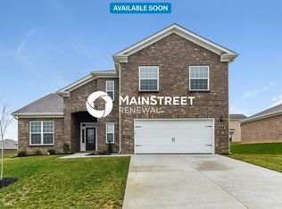 577 Smoky Mountains Dr, Gallatin, TN 37066