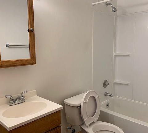 5th image of 707 Ohio River Blvd #105