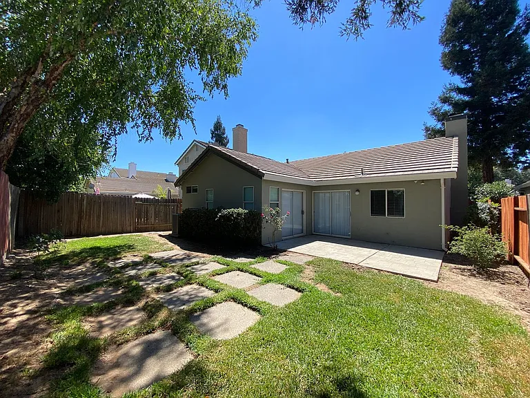 8091 Primoak Way — Photo 17
