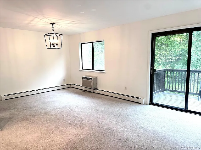 3 Loudon Dr #6 — Photo 10