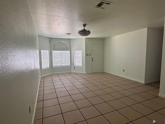 2nd image of 1536 N Iran Ave