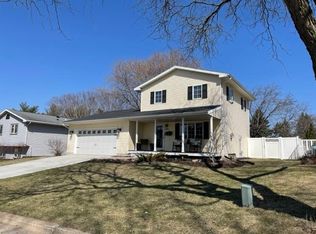 1326 Woodpark Rd, Winona, MN 55987