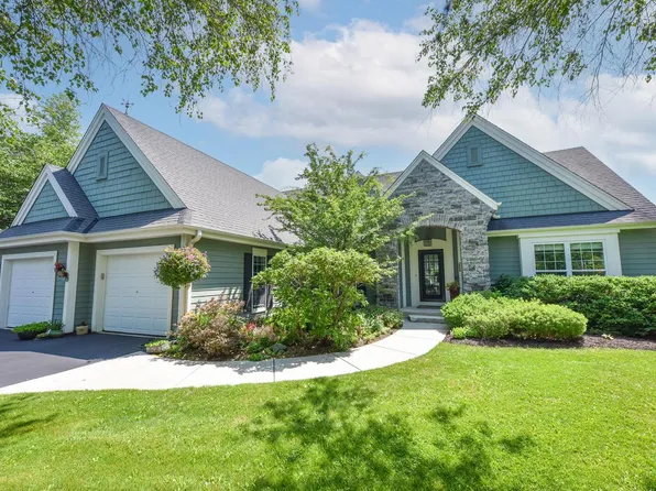 5177 Lower Lakeview Ridge ROAD, Belgium, WI 53004