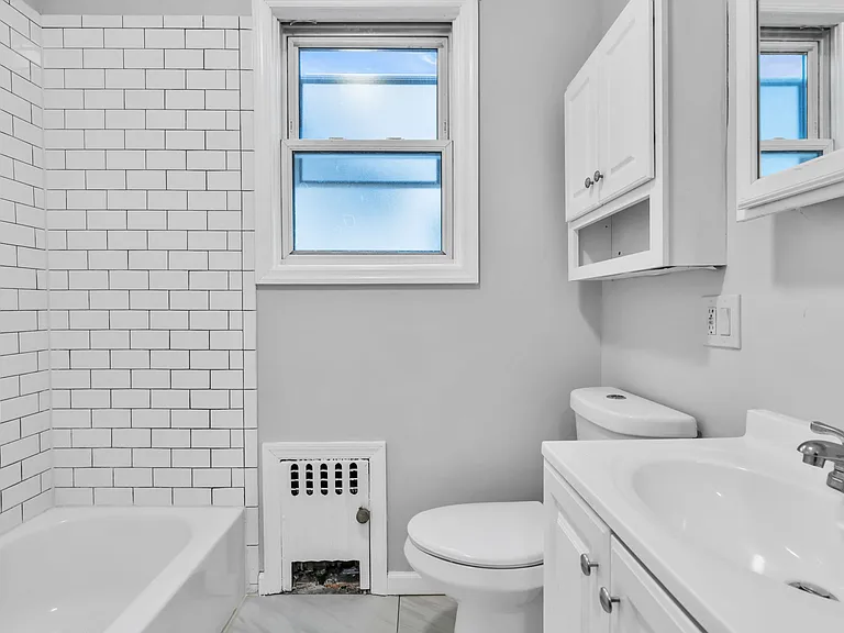 181 Jacoby St #2 — Photo 25