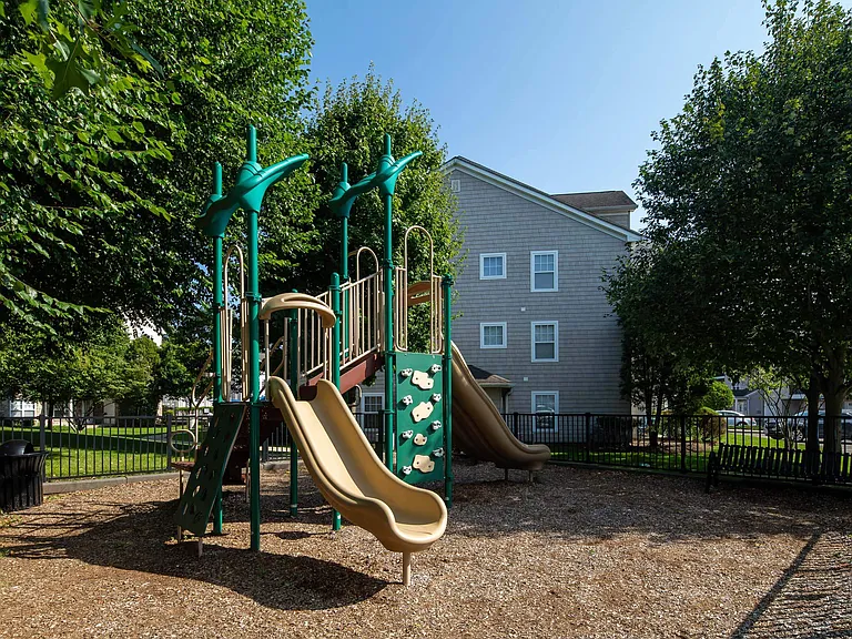 Riverwood at New Canaan — Photo 18