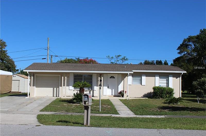 1st image of 872 Henderson St