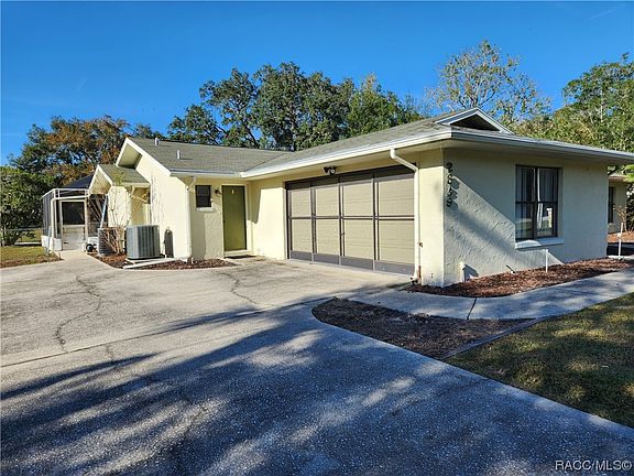 5th image of 2849 W Elgin Pl
