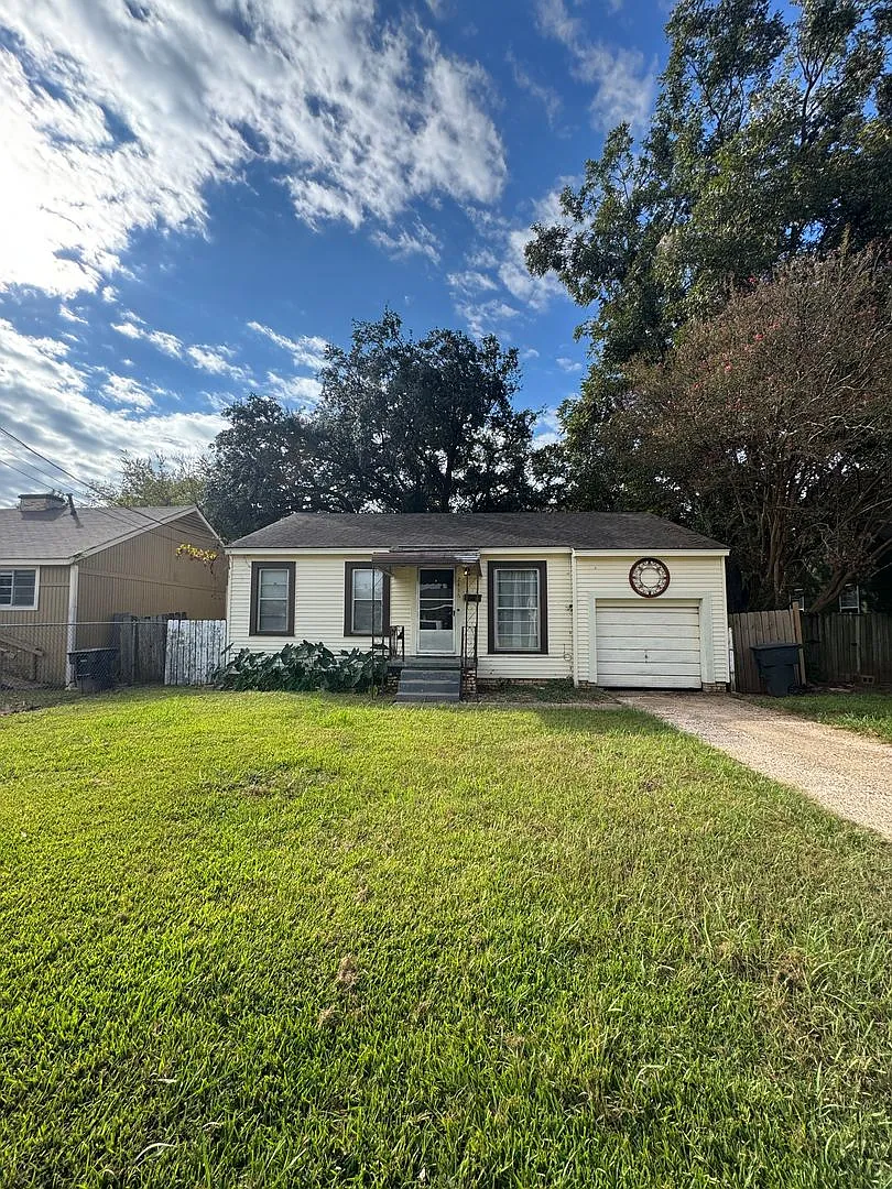 Rental Property in Bossier City — Photo 1