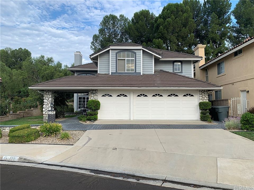 1st image of 14080 Birdsong Ln