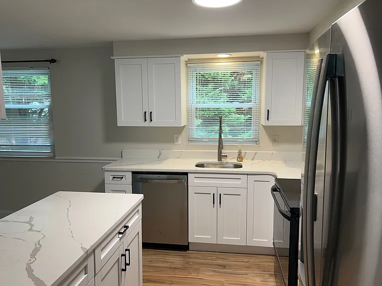5435 The Bridle Path — Photo 14