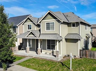 285 Riggs Dr E, Enumclaw, WA 98022