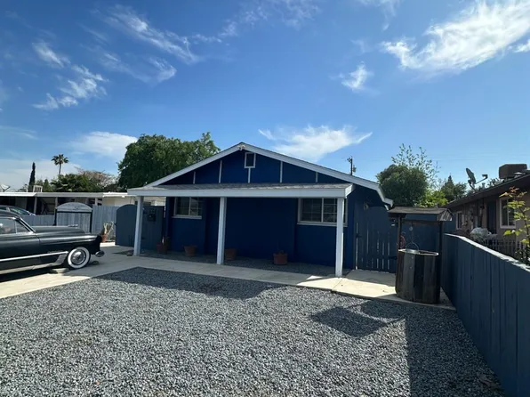 224 K St, Sanger, CA 93657
