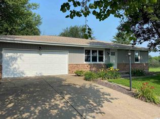 3600 Stonegate Rd, Quincy, IL 62305