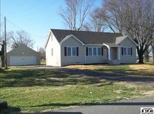 8107 E County Road 300 N, Seymour, IN 47274