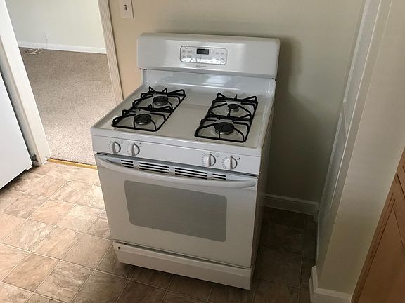 4th image of 1031 Noel Dr APT F