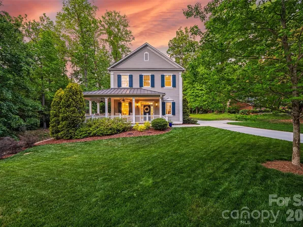 3013 Mountainbrook Rd, Charlotte, NC 28210