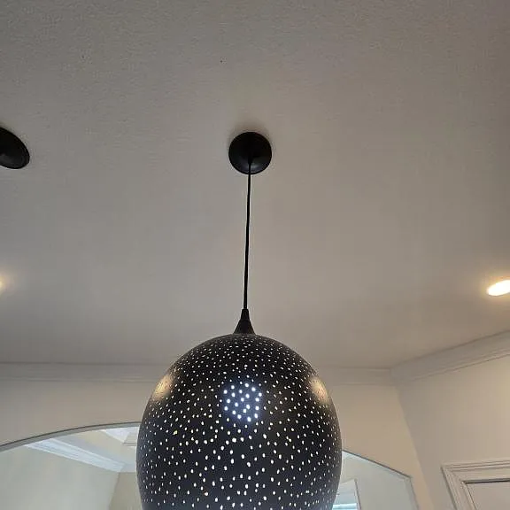 425 Veronica Ct — Photo 10