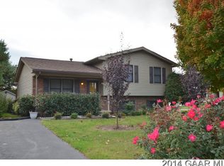 1642 Stuart St, Waynesboro, VA 22980