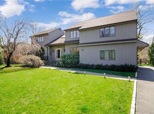 335 Park Ave, Rye, NY 10580