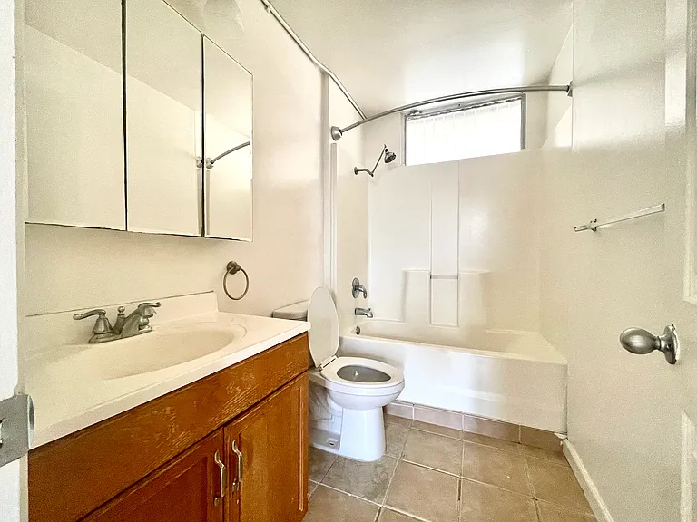 Waikalani Pl — Photo 11