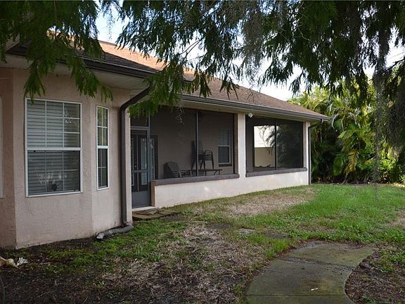 4th image of 162 Lakeview Dr
